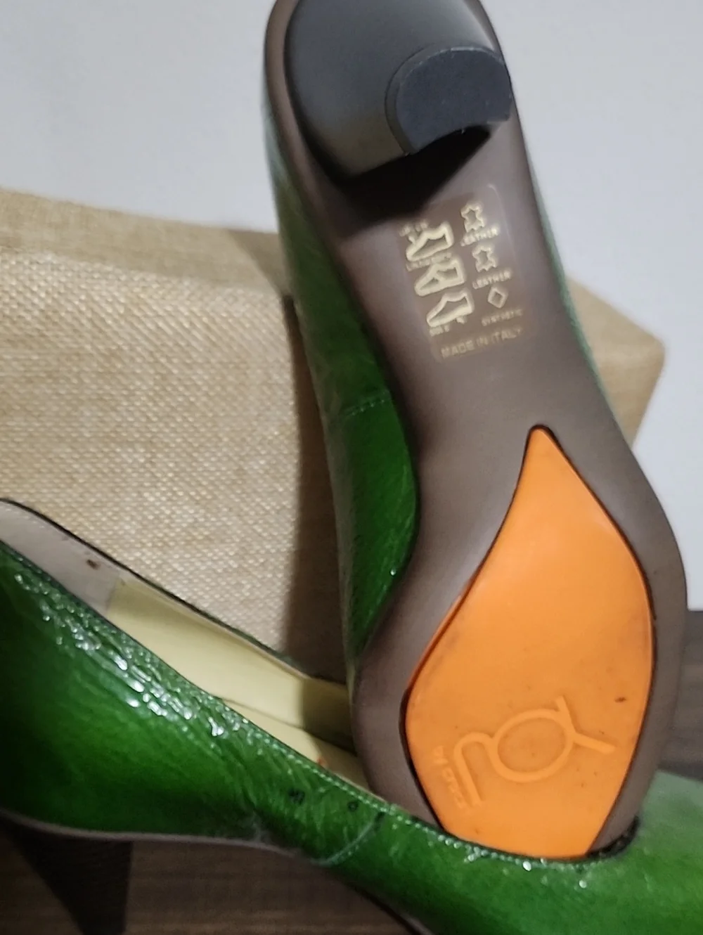 CROCS Green Peep-Toe Heels